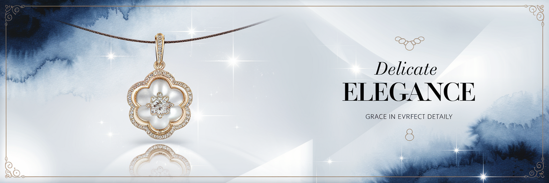 Delicate Pendant set