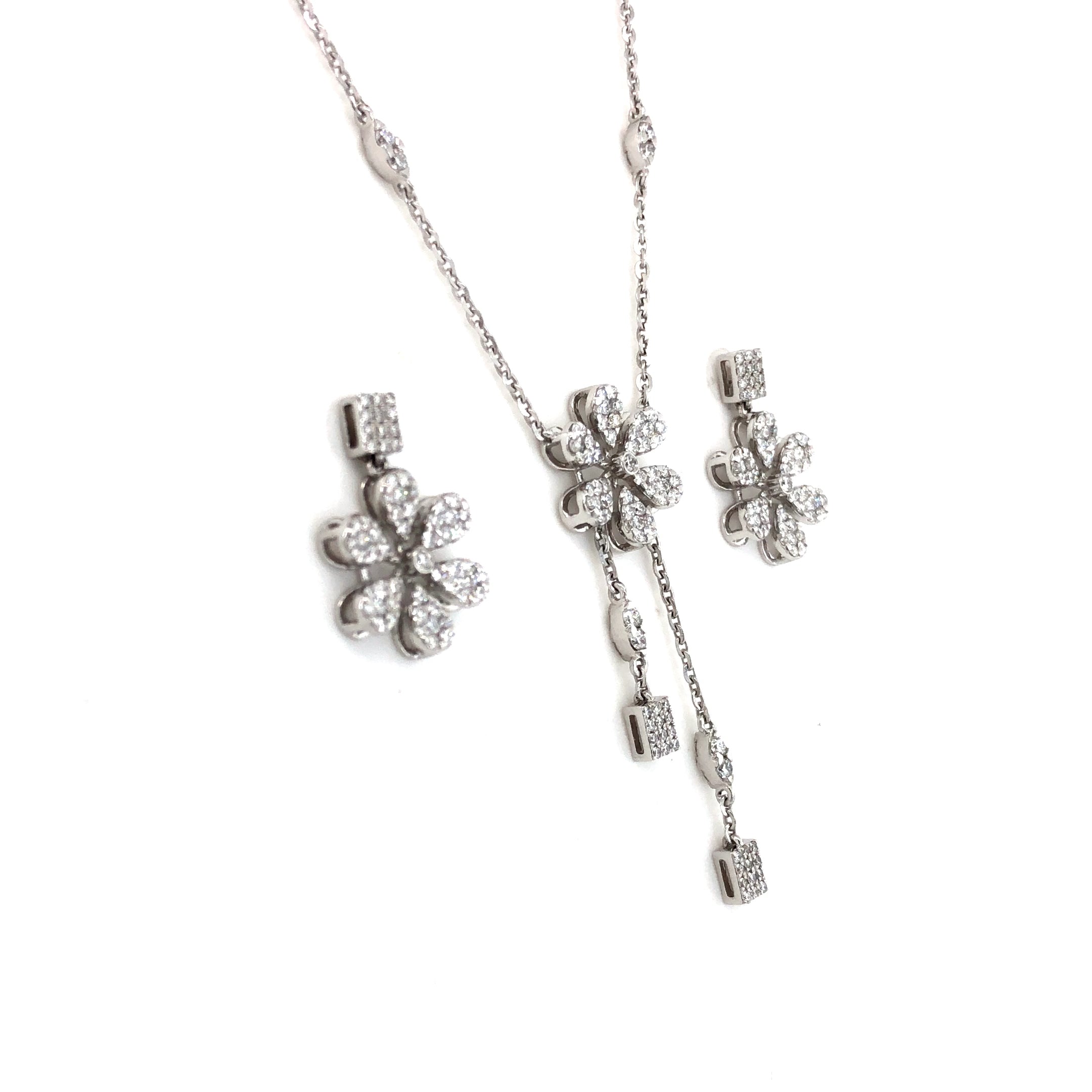 Blooming Grace Diamond Chain With Earrings