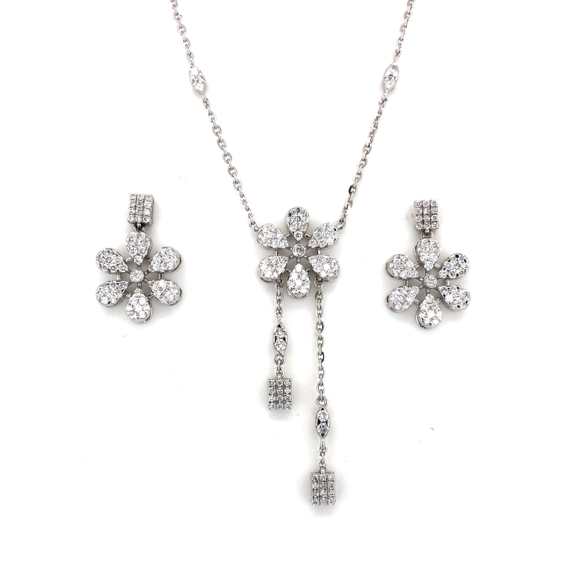 Blooming Grace Diamond Chain With Earrings