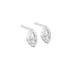 Shimmering Dainty Round Lab Diamond Pendant Set