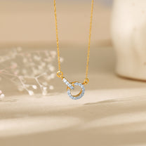Gold Interconnected Diamond chain pendant
